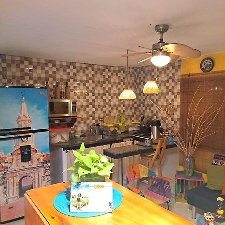 Hostel Shalom Adonai Cartagène Extérieur photo