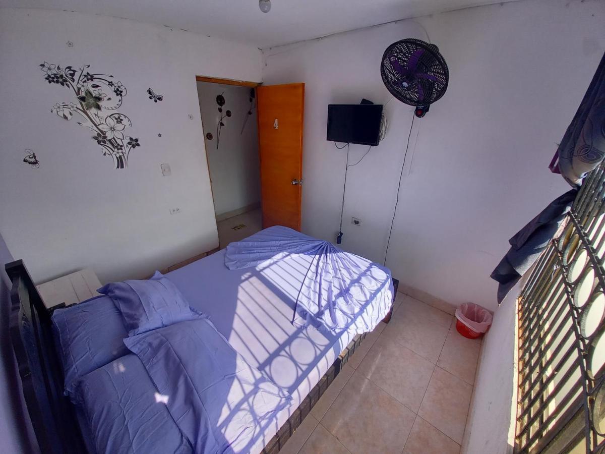 Hostel Shalom Adonai Cartagène Extérieur photo