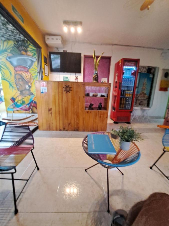 Hostel Shalom Adonai Cartagène Extérieur photo