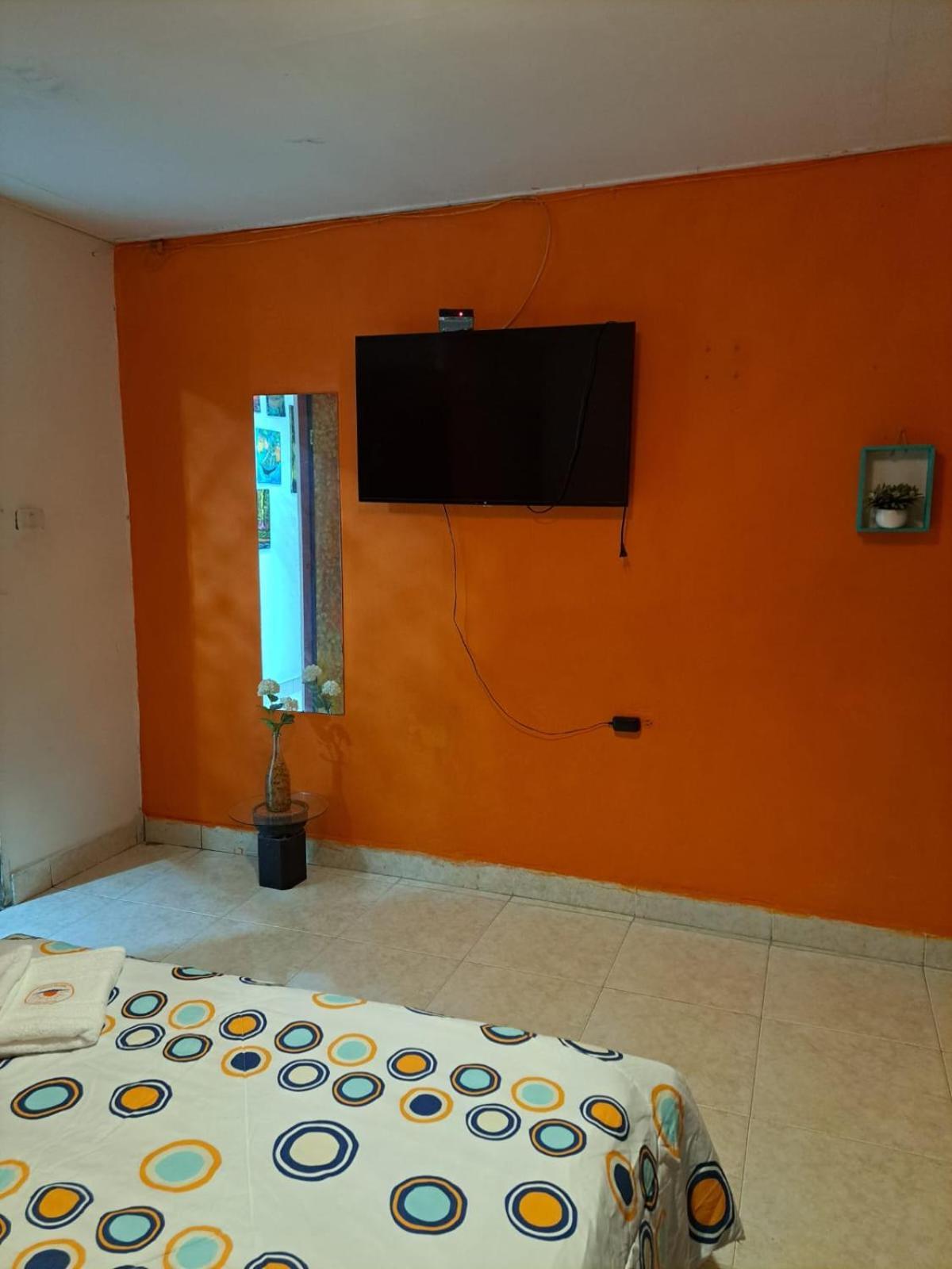 Hostel Shalom Adonai Cartagène Extérieur photo