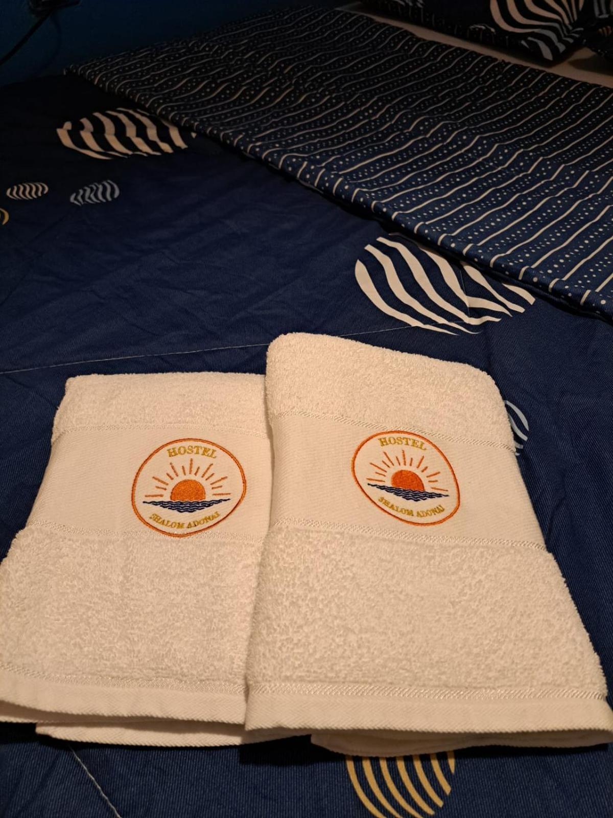 Hostel Shalom Adonai Cartagène Extérieur photo